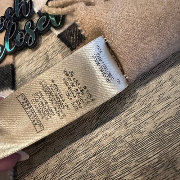Authentic Burberry scarf reversible - Picture 4 of 7